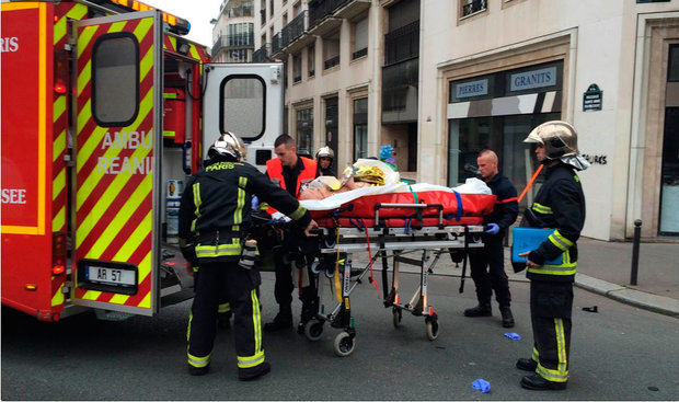 Tiroteio em sede de jornal deixa 12 mortos e dez feridos em Paris