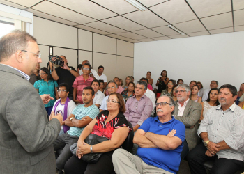 Secretário Vilas-Boas visita Jacobina e se reúne com 39 prefeitos da região