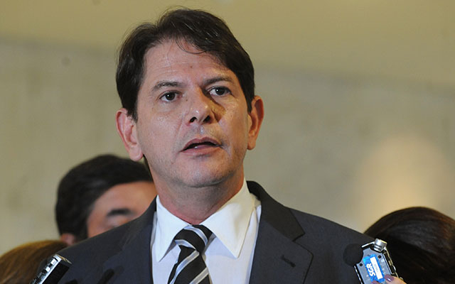 MEC confirma aumento de 13,01% no piso dos professores