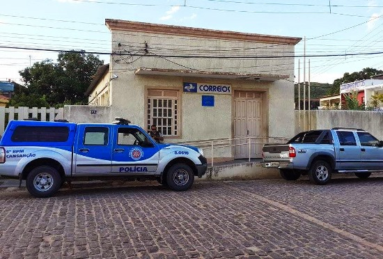 Agência dos Correios de Itiúba é assaltada por dois homens de moto