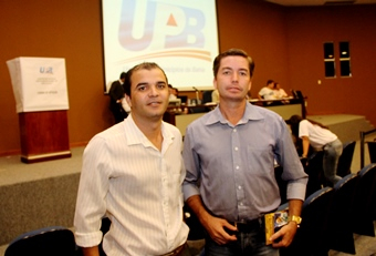 Barrocas – Ex-secretário de saúde continua “apegado” ao governo, mas aceita conversar com o Democrata sobre a eleição de 2016