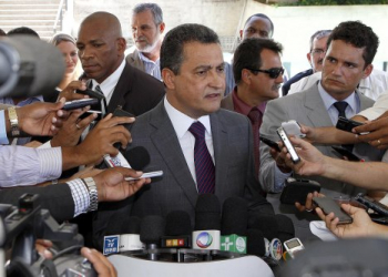Governador fala sobre desenvolvimento e garante boa relação com as prefeituras