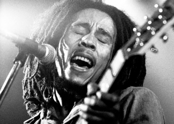 Homenagem a Bob Marley reúne 4 bandas de reggae em Salvador