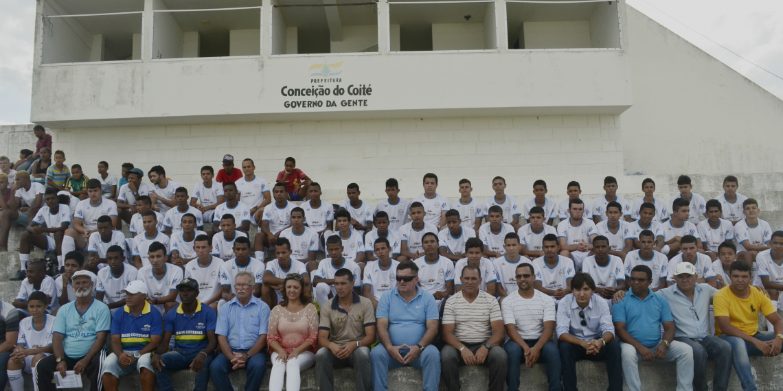 CAC inicia atividades com apresentação da diretoria aos futuros jogadores
