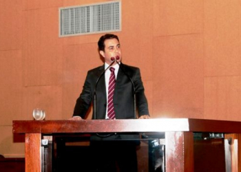 Deputado Tom permanece na oposição  e cobra coerência e ética da classe política