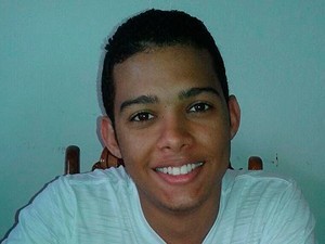 Aluno de escola pública passa em 4 cursos de medicina: ‘fiquei tremendo’
