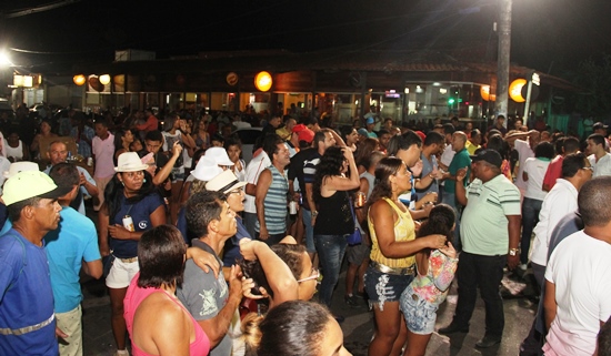 alex costa e coreto eletrico - foto-5 raimundo mascarenhas