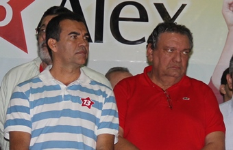 Prefeito de Coité suspende agenda para homenagear Zezéu Ribeiro