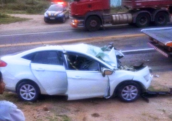 Oficial do Exército morre colisão de veículos na BR- 116