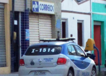 Agência dos Correios de São Domingos é assaltada por dois homens de moto