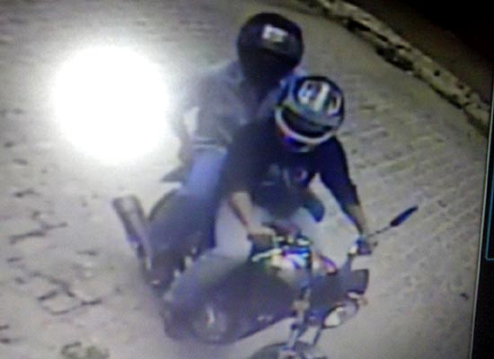 Agência dos Correios de São Domingos é assaltada por dois homens de moto