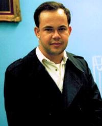 Foto: arquivo. Segundo a família esta foto não diz a realidade dele hoje, mas é a melhor imagem que ficou para grande maioria dos colegas.