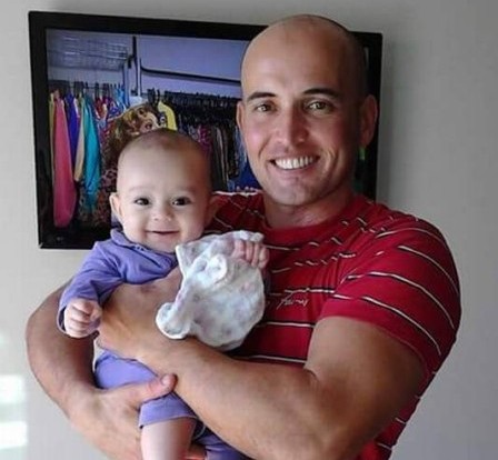 PM mata filha de 11 meses com disparo acidental ao limpar arma