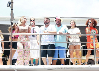 Ivete comanda arrastão com Brown, Timbalada e convidados