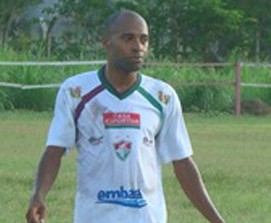 Ex-jogador do Fluminense de Feira é preso por tráfico de drogas