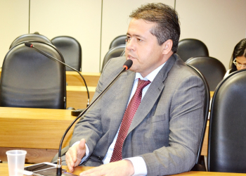 Alex da Piatã convida chefe do sistema da Regulação para prestar esclarecimentos na Comissão de Saúde da Assembleia