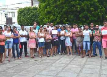 Terceirizados das escolas estaduais ‘cruzam os braços’ por conta de salários atrasados