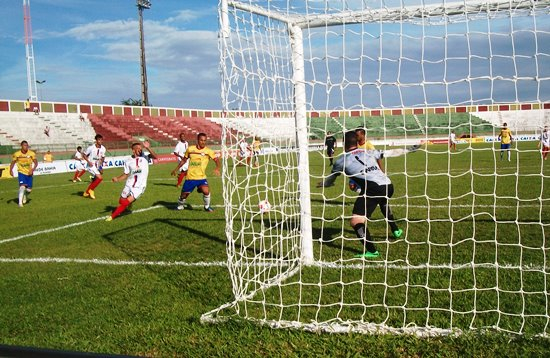 Jacuipense empata fora de casa e se classifica em 4º para a próxima fase do Baianão