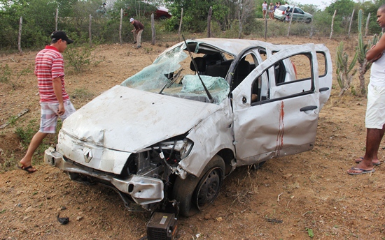 Jovem coiteense morre em capotamento na BA 120