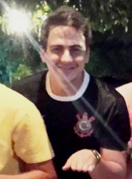 Mekson deixa pai, mãe e um casal de irmãos.