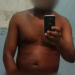Padre é afastado do sacerdócio após aparecer nu em fotos divulgadas no WhastApp