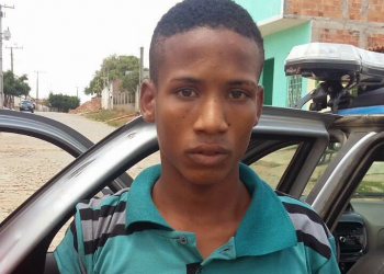 Serrinha – Jovem de 15 anos é morto a tiros na frente de sua casa
