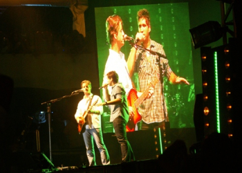 Contagem regressiva para o Aleluia Privilege com o grande show de Victor e Léo em Valente