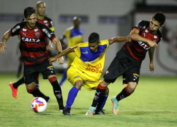 Colo-Colo surpreende e elimina o Vitória em pleno Barradão