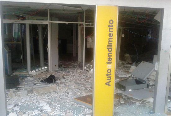 Quadrilha explode Banco do Brasil da cidade de Wanderley – BA