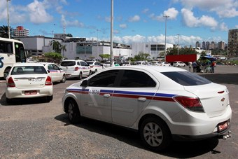 Desenbahia disponibiliza R$ 50 milhões para renovação de taxis