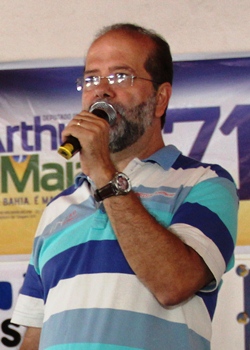 Ivanilton igualmente o atual vice Eduardo esteve  ao lado de Ubaldino e Ismael, mas não se adaptou ao modelo de gestão deles.