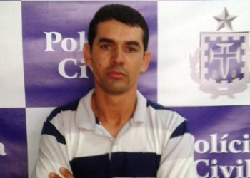 Homem acusado de matar ex-mulher em Jaguarari se apresenta a Delegacia