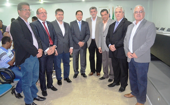 Comissão de Saúde da ALBA se reuni em Itabuna e o deputado Augusto Castro disse estar satisfeito com as discussões