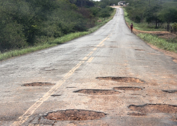 Moradores de Quijingue reclamam de más condições da rodovia e prometem fazer protesto