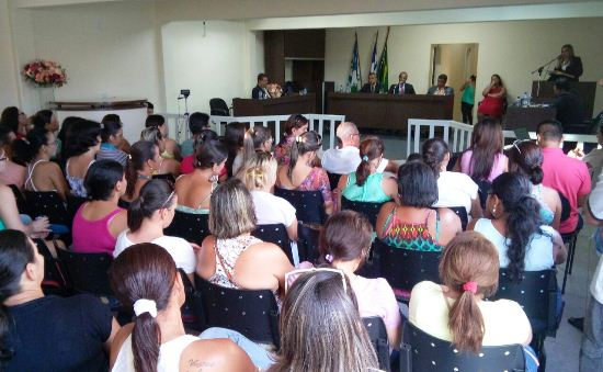 Prefeitura e Sindicato chegam a um acordo e professores retornam as salas de aula nesta segunda