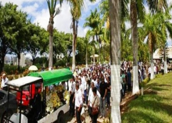 Corpo do prefeito de Macajuba é cremado em Salvador; cinzas são jogadas em sítio da familia