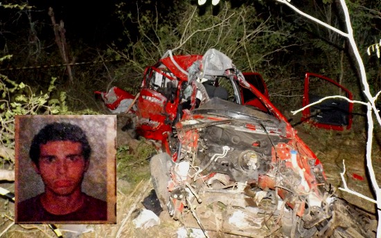 Colisão na BR 324 entre Crossfox e Carreta mata casal; mulher estava grávida de 7 meses