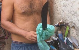 Arma do crime foi encontrada, polícia procura agora os assassinos.