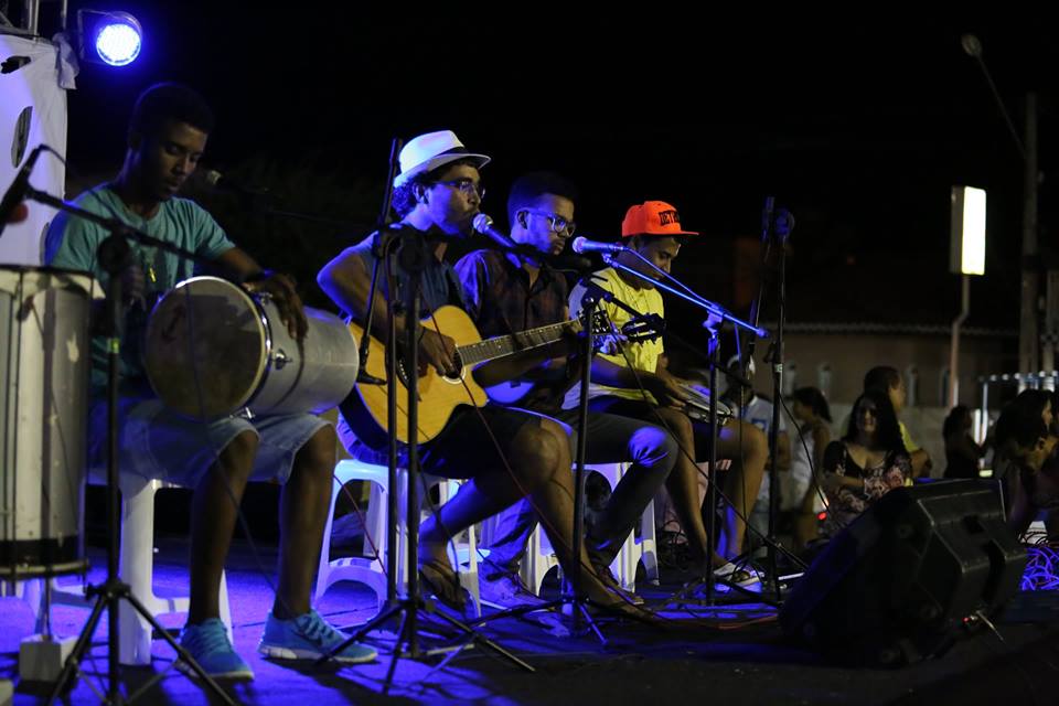 Riachão do Jacuípe: participação do artista Marcus Sena e músicos marcaram o Furdunço Cultural