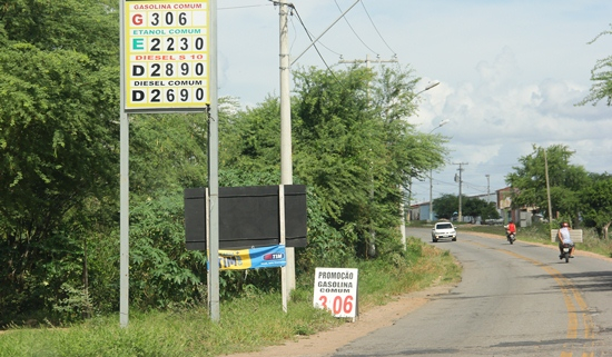 Postos com gasolina mais barata da Bahia deverão reajustar preços a partir desta quarta-feira