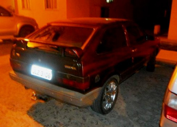 Veiculo é furtado dentro de estacionamento durante festa em Valente