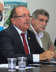 Comissão de Saúde da ALBA se reuni em Itabuna e o deputado Augusto Castro disse estar satisfeito com as discussões