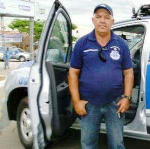 Vítima foi surpreendida com dois homens em uma moto que fizeram disparos a queima roupa.