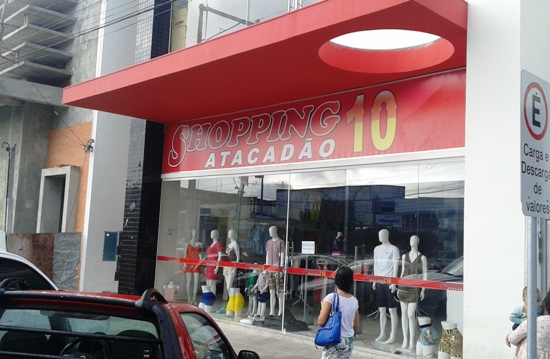 Dono da Shopping 10 morre em acidente na BR 101