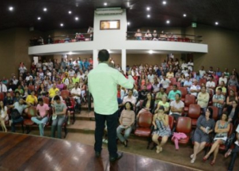 Coité:  Durante “Encontro com o Prefeito” Assis divulga atrações do aniversário da cidade e Roteiro do Forró