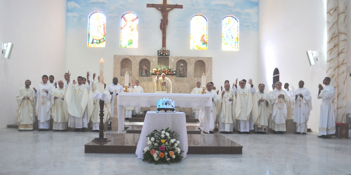 Celebração marca início do Sínodo Diocesano na catedral de Serrinha