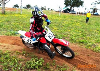 Moto utilizada em competiições de Motocross é furtada na cidade de Ichu