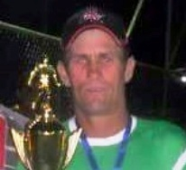 Atleta morre durante partida de futsal