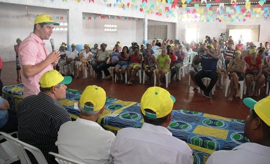 claudio visita Retirolândia na posse da nova diretoria - 2- foto- raimundo mascarenhas