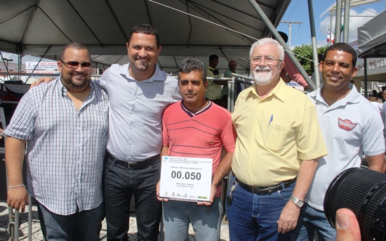 Diretoria do Consisal  liderada pelo prefeito de Serrinha Osni cardoso comemora a 50ª 